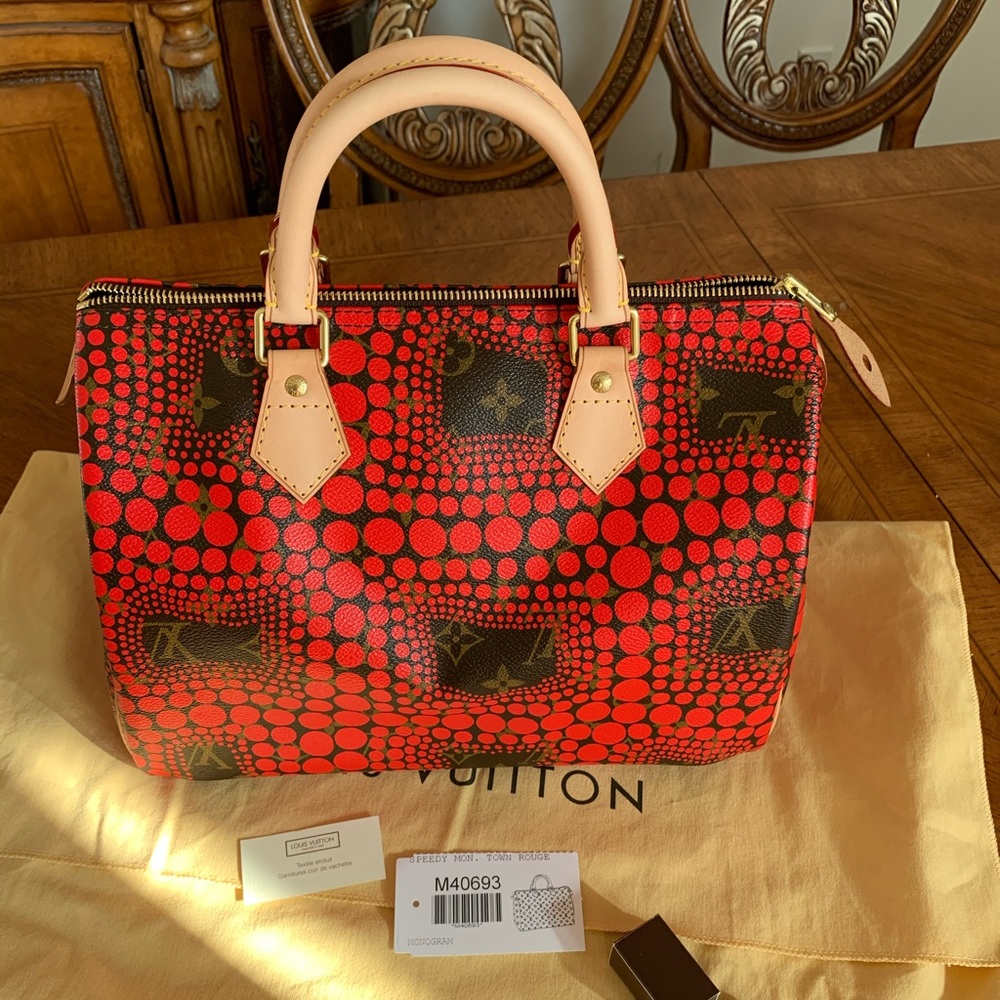 Louis Vuitton Kusama Speedy 30